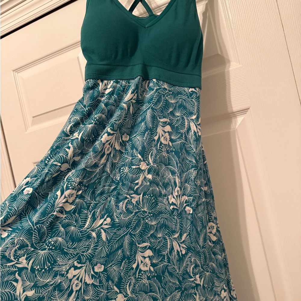Gilligan & O'Malley Teal and White Maxi Dress